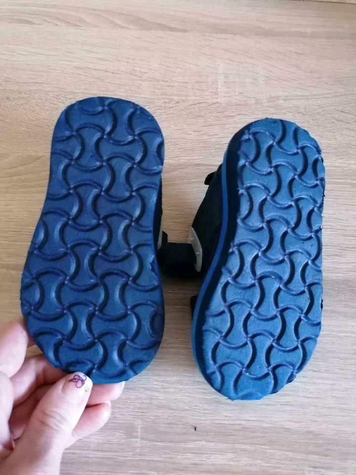 Sandalen mit einer Fußlänge von 15cm in Nettersheim