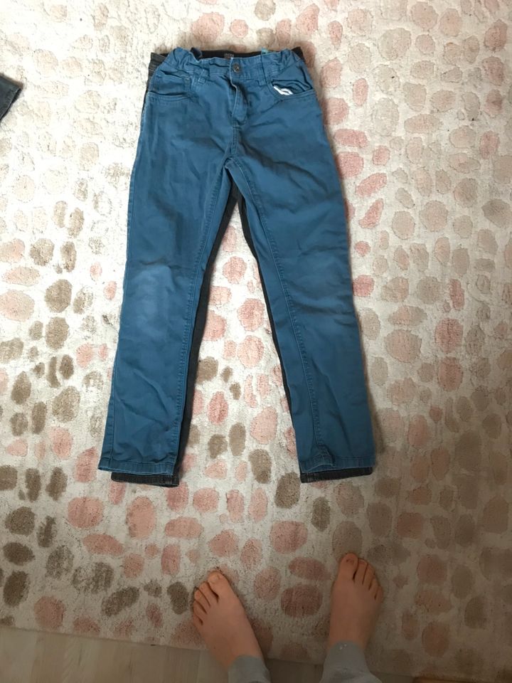 3 Jeans Hosen 152 Slim Fit in Groß Schenkenberg