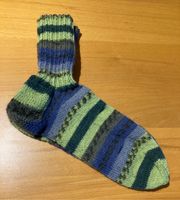 Handgestrickte wollsocken auf Bestellung Geschenk Bayern - Erding Vorschau