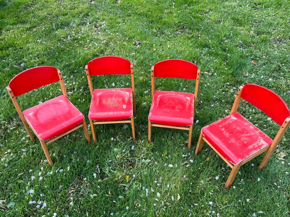 Retro Kinder Stühle in Beelen