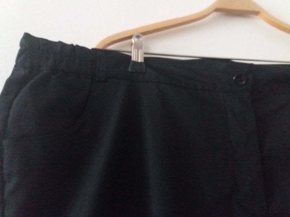 Gr 52 schwarze Relaxhose neu mit Gummizugeinsätzen in Ebersbach/Sachsen