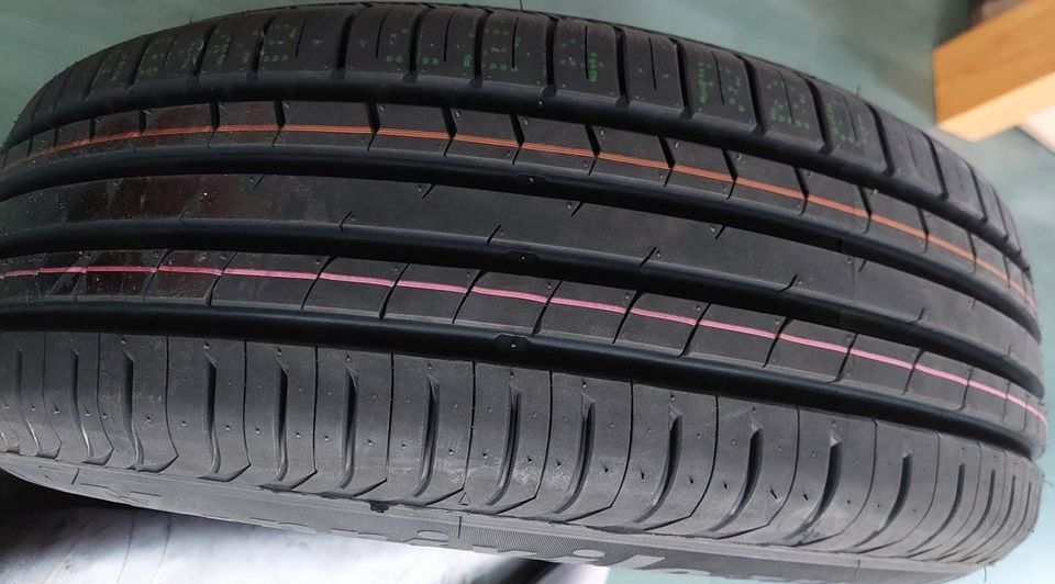 „Neues Rad 205/65R15 94V Tracmax X Privilo TX1 Reifensatz“ in Großefehn