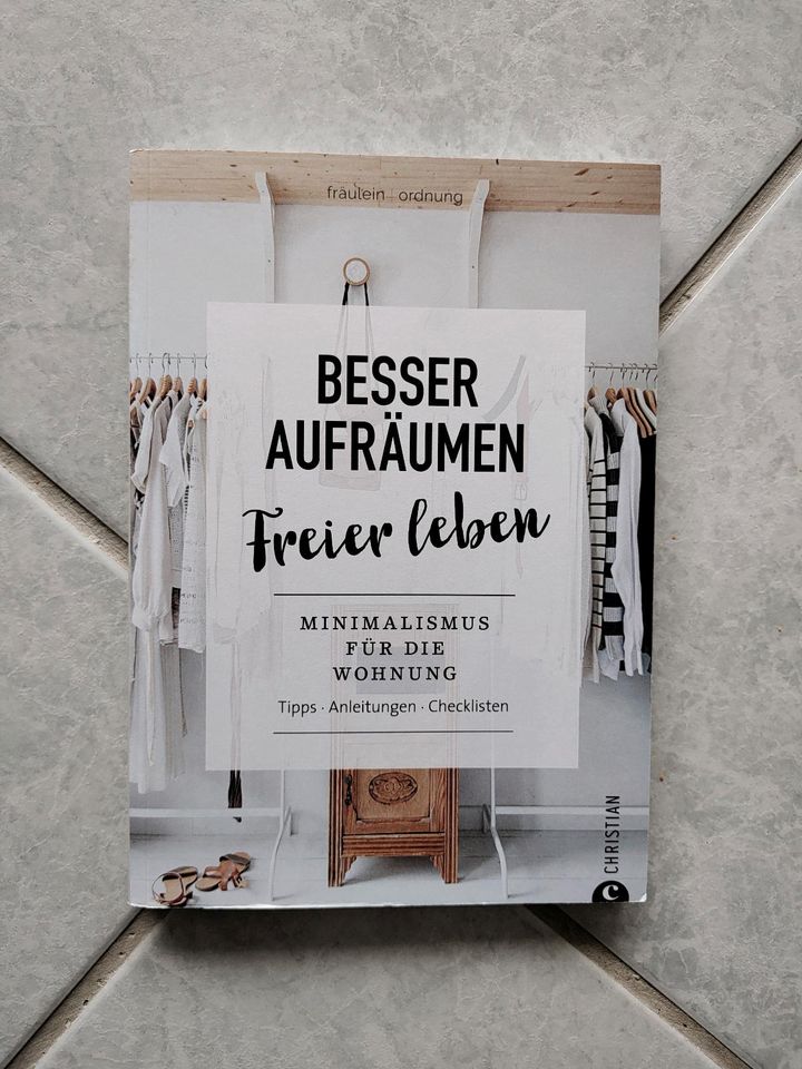 Buch "besser aufräumen freier leben " Fräulein Ordnung in Saulheim