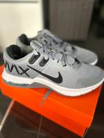 Nike Air Max in Gr.43 Neu Saarland - Schiffweiler Vorschau