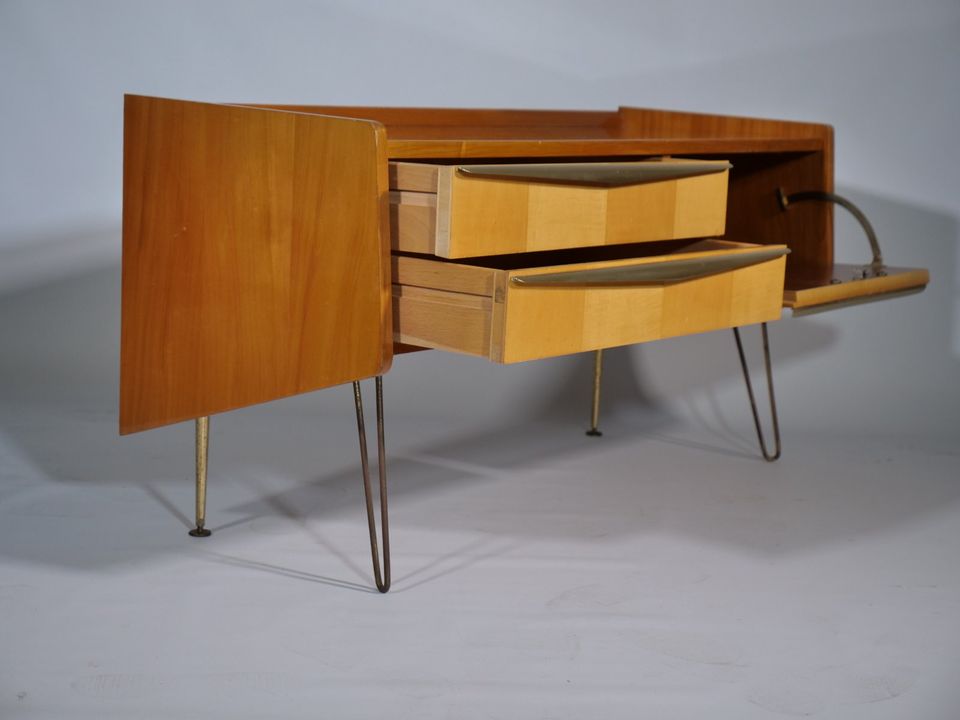 Italienisches Kirschholz Lowboard original Hairpin 50er Sideboard in Mainz