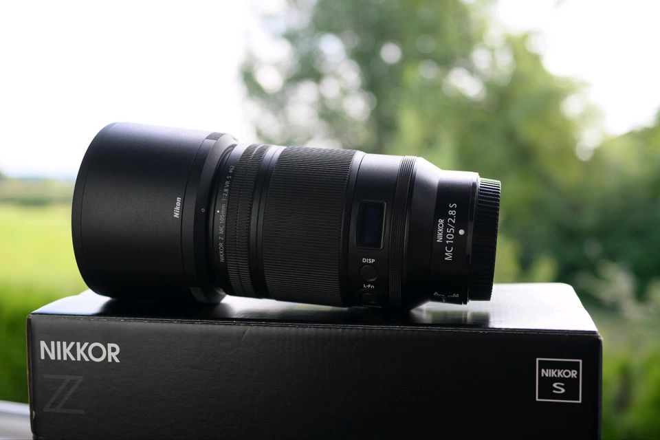 Nikon Z 105mm F2.8 VR S Makroobjektiv - mit Rechnung & OVP in Overath