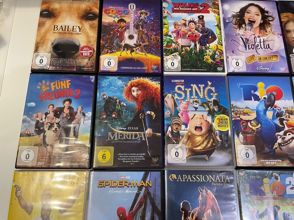 Verschiedene DvD Filme Kinderfilme Serien Pferdefilme Deutsch in Saarbrücken