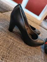 Schuhe schwarz Gr. 38 Pumps Hessen - Breitscheid Vorschau