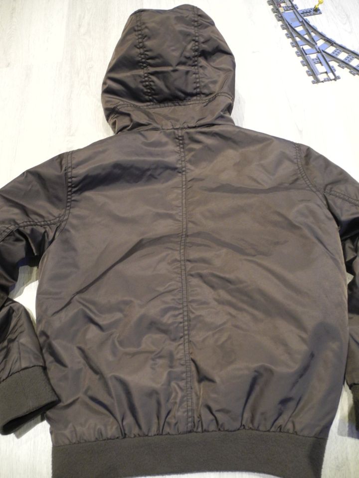 Jacke Blouson für Jungen Gr. 152/158 in Frechen