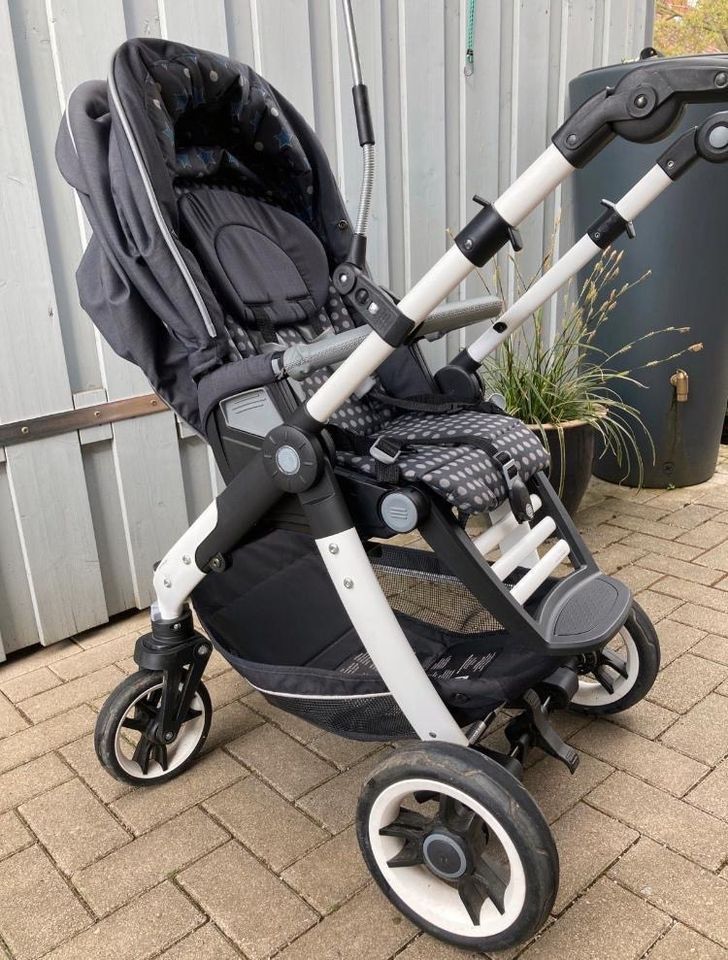 Teutonia Kinderwagen, Babywanne/Sportsitz, schwarz in Bielefeld