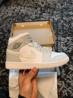 Nike Air Jordan 1 Camo Grey US7,5 US9 Niedersachsen - Dissen am Teutoburger Wald Vorschau