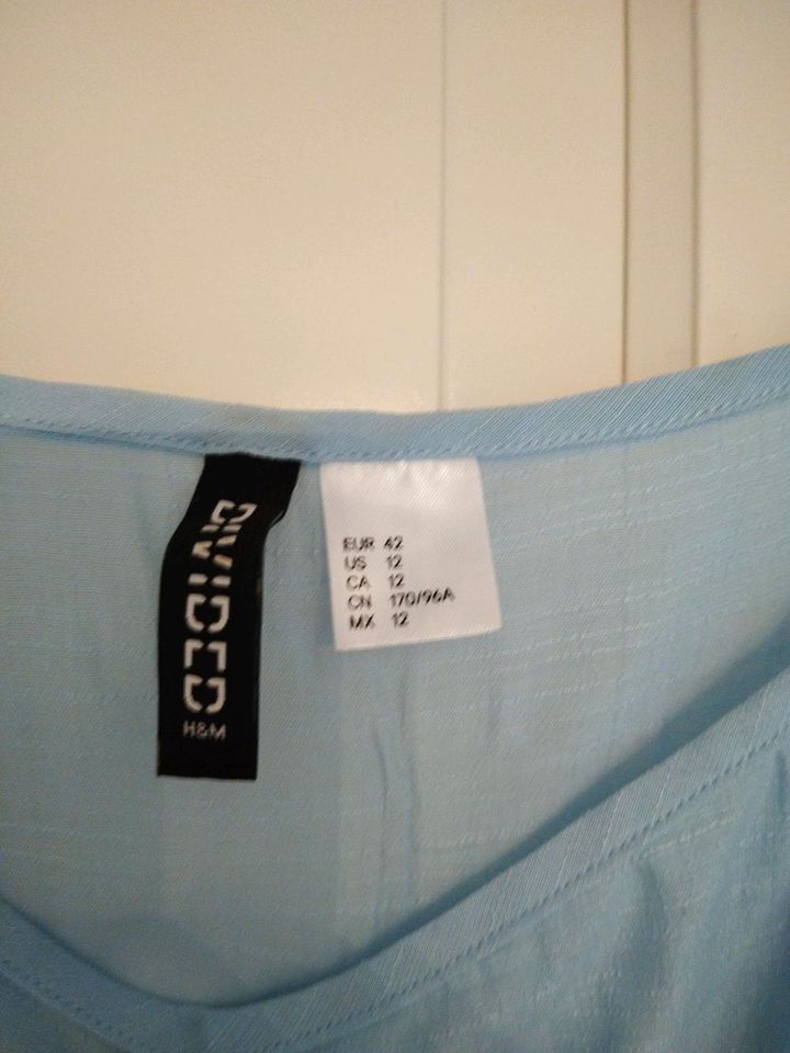 Neu!!! Sommer-Top hellblau gr 42, H&M, Baumwolle in Wedemark