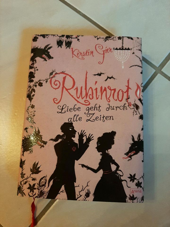 Rubinrot Liebe geht durch alle Zeiten von Kerstin Gier, gebundene in Erdesbach