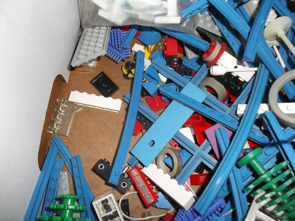 1 Karton Lego bei Wohnungsauflösung gefunden, kein Duplo in Dietersburg