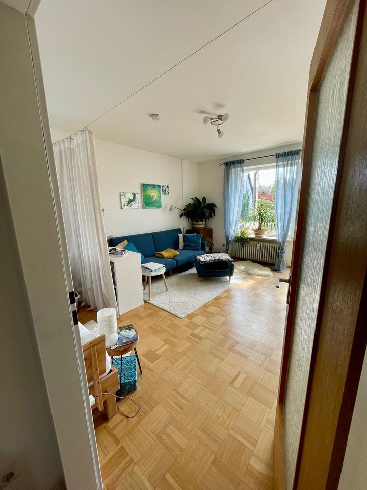 1,5-Zimmer-Wohnung mit Balkon & EBK in Augsburg-Göggingen in Augsburg