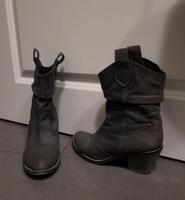 Cowboystiefel Görtz Gr 39 Leder dunkelblau Niedersachsen - Rosengarten Vorschau