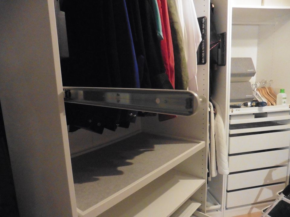 IKEA PAX System,Kleiderschrank 236x100x58cm,Weiß ohne Türen in Sinsheim