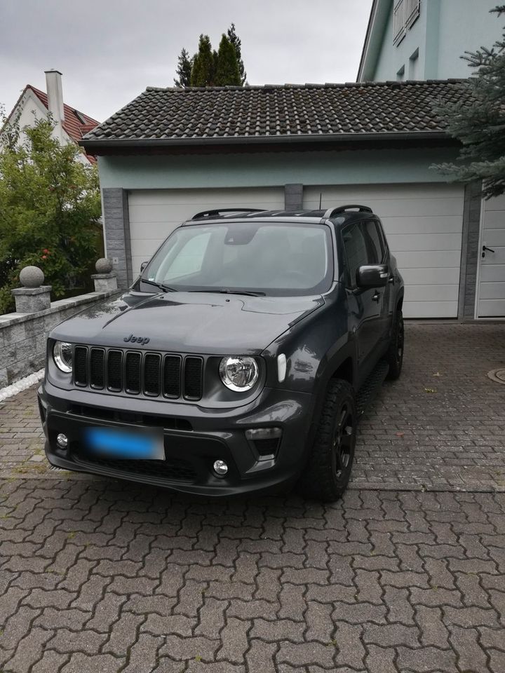 Jeep Renegade 1.3l T4-PHEV 177kW Limited 4xe Auto... in Aschaffenburg