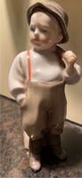 Seltene Porzellan Figur,Junge mit Krug, aus Ungarn, handgemalte Nordrhein-Westfalen - Borken Vorschau