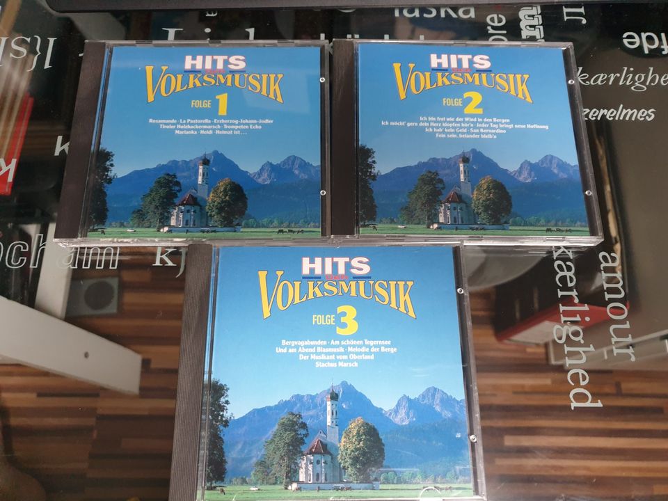 Hits der Volksmusik CD Musik Folge 1 bis 3 wie neu in Leipzig