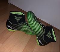 Fußballschuhe in Neon Grün Thüringen - Saalburg-Ebersdorf Vorschau