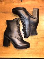 Stiefeletten von Bull Boxer NAGELNEU OVP Bayern - Ebersdorf Vorschau