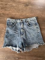 Bershka Jeans Shorts Damen gr 36 wie neu Bayern - Erding Vorschau