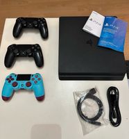 PlayStation 4 Slim mit 3 Controllern und 4 Spielen Hessen - Kaufungen Vorschau