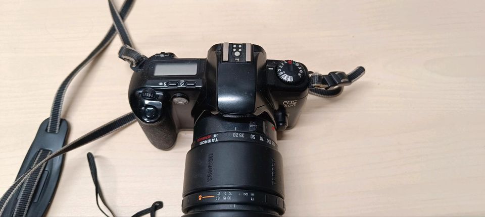 Spiegelreflexkamera Canon EOS 500 in Hüttlingen