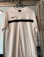 Nike Sport Tshirt Bayern - Erlangen Vorschau