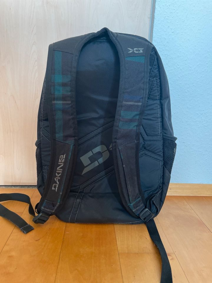 Dakine Schulrucksack in Neunkirchen-Seelscheid