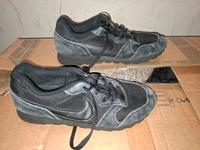 Nike Sneaker Größe 43 schwarz Altona - Hamburg Ottensen Vorschau