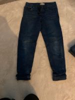 Jeans, blau 152, Kordel, gerafftes Bein, kaum getragen Niedersachsen - Aurich Vorschau