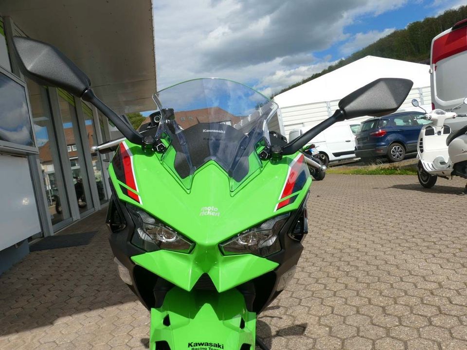 Kawasaki NINJA 500  SE '24 STARTER-NINJA ZUM STARTERPREIS in Braubach