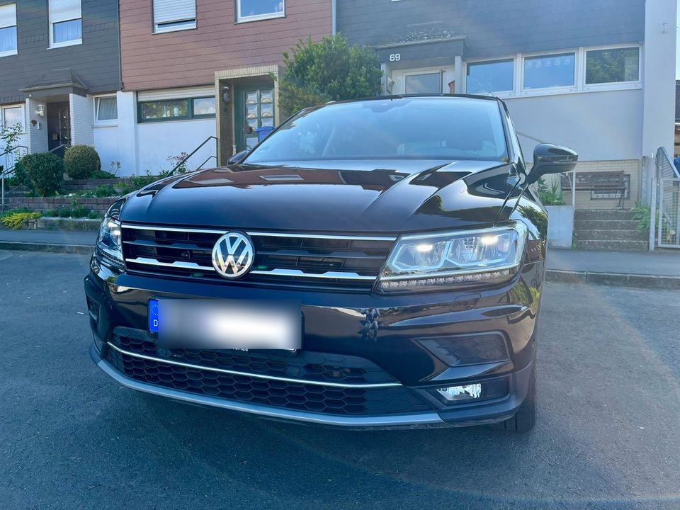 VW Tiguan Highline 2.0 TDI 4Motion AHK in Göttingen