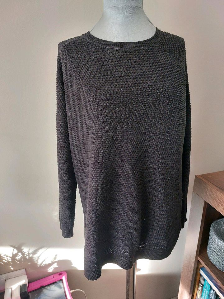 Pullover H&M M in Lohne (Oldenburg)