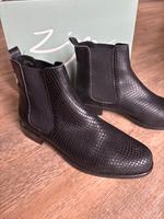 Zign Stiefelette Damen schwarz 36 Niedersachsen - Diepholz Vorschau