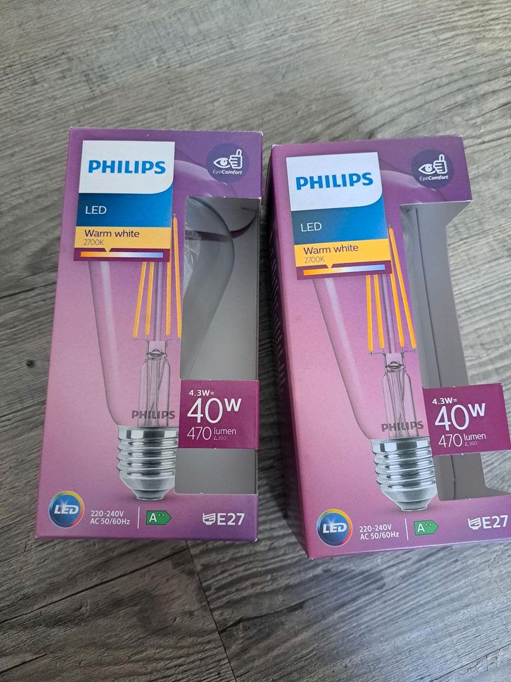 Philips LED Birnen neu in Ladbergen