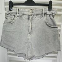 Gr 44 Bershka Shorts High Rise für Mädchen Niedersachsen - Hameln Vorschau