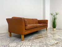 WMK Bequemes und gut erhaltenes dänisches 60er Jahre Designersofa von Mogens Hansen mit weichem Büffellederbezug # Sofa Couch Ledersofa Ledercouch 3-Sitzer Leder Danish Design Mid-Century Vintage Friedrichshain-Kreuzberg - Friedrichshain Vorschau