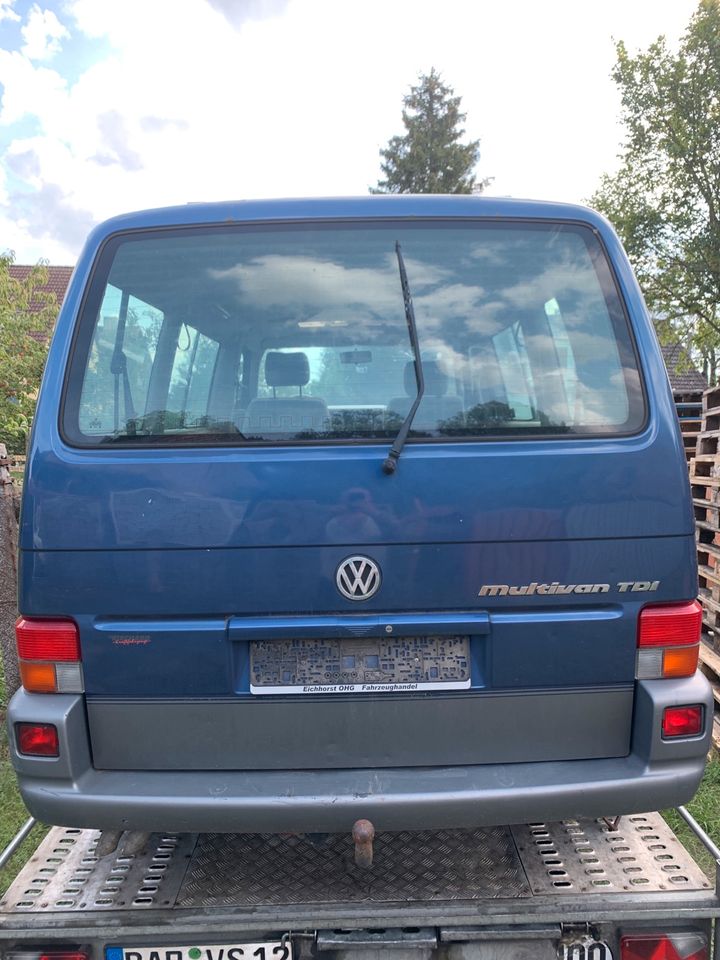 VW T4 Multivan Allstar 2.5 TDI Schlachtfest mit Schiebedach in Bad Freienwalde