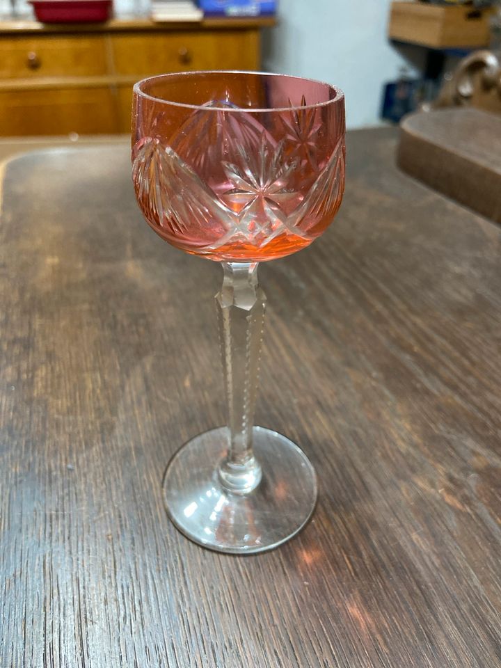 Likörglas rot Minirömer geschliffenes Glas in Heideck