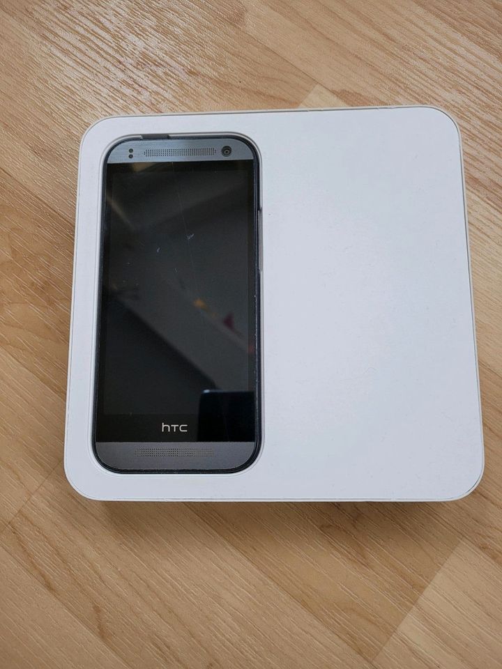 Handy HTC One Mini 2  16GB in Dresden