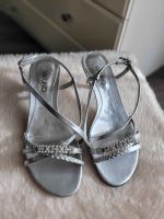 Riemchensandalette silber mit Strass-Steinchen, Gr. 37 Hessen - Fulda Vorschau