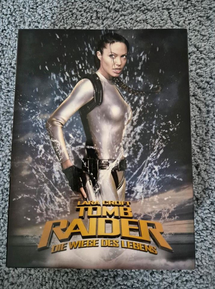Lara Croft:Tomb Raider I & II (Collector's Box, 6 DVDs) in Singen