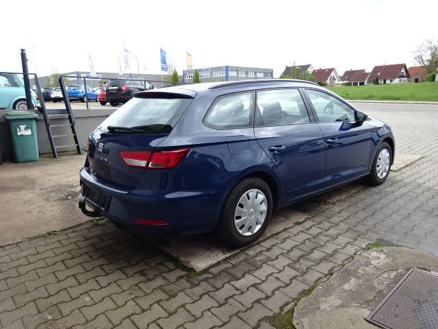 Seat Leon ST 1.0 TSI  --SHZ--PDC--AHK in Windsbach