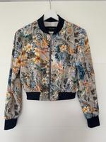 Zara Basic Sommerjacke Niedersachsen - Wilhelmshaven Vorschau