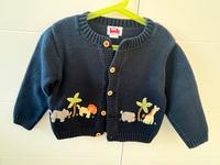 Süße Strickjacke Stickerei Safari-Tiere Gr 104/110 Kreis Ostholstein - Neustadt in Holstein Vorschau