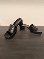 Gucci Plateau Sandalen Slides Mules 36 Nordrhein-Westfalen - Rheine Vorschau