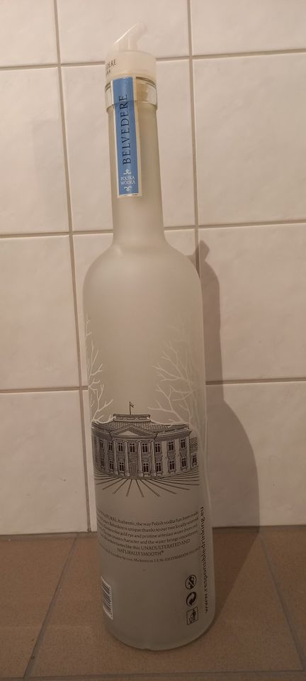 Belvedere Flaschen, leer in Berlin